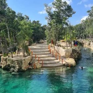 Akumal + Casa Tortuga + Buffet de Tacos (em português) - Image 2