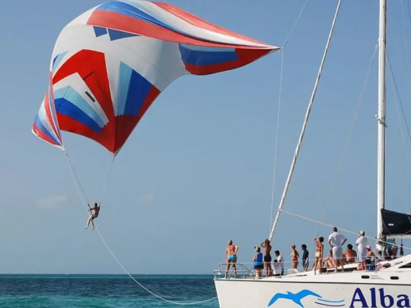 Isla Mujeres – Passeio em Catamaran - Image 4