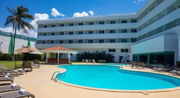 mx-surp-04-Gamma-Campeche-Malecon