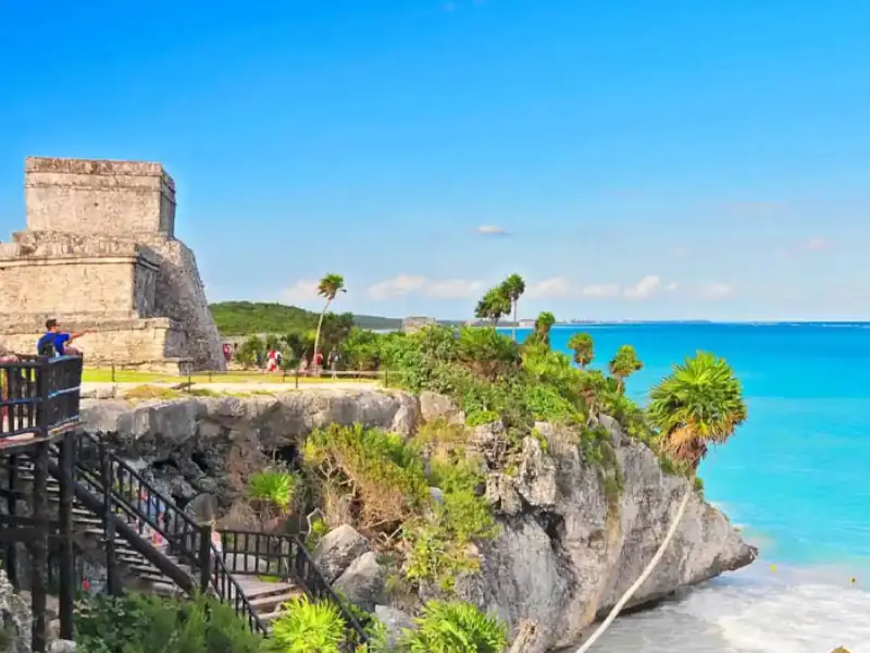 Excursão Tulum + Coba com visita a cenote e aldeia maya